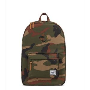 Herschel camo backpack